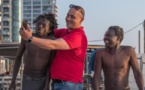 Images choc de migrants humiliés à Tel-Aviv : le photographe raconte