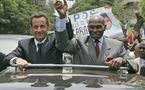 Sarkozy: Des remaniements intempestifs donnent une image ridicule d’un pays