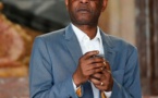 Voici les images de l’arrivée de Youssou Ndour à Bruxelles …