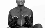 Photos : Idrissa Gana Guèye, en mode prière, AMINE