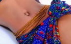 6 raisons pour lesquelles la femme africaine devrait porter des perles à la hanche