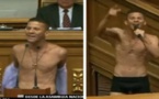 Venezuela: un député se déshabille en prononçant un discours à l’Assemblée nationale