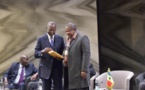 Photos : Le Premier ministre Mahammmed Boun Abdallah Dionne en toute complicité avec les les Sénégalais des États-Unis