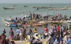 Soumbédioune: les pêcheurs barrent la Corniche pour réclamer du carburant