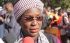 Caravane d’Idy: le véhicule d’Amsatou Sow Sidibé prend feu