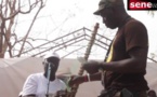 VIDEO - Niang Xaragne Lô, le snappeur de Macky Sall se donne en spectacle et offre des liasses de francs CFA