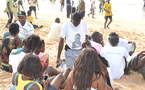 [Photos] Pour pousser les jeunes à s'inscrire sur les listes electorales: Les jeunes de Idrissa Seck investissent les plages