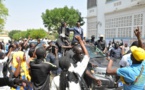 PHOTOS : Madické Niang débarque en messie à l’Ucad,  Sandaga…