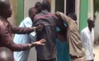 Alassane transperce la gorge d'Alpha avec une lance et prend 2 ans