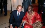 [ PHOTO ] Karim Wade et la chanteuse Suzanne Kamara