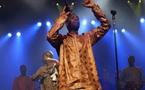 Youssou NDOUR confond le palais de la République aux Palais des congrès de Bercy