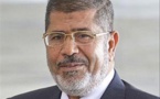 Égypte: l'ancien président Morsi enterré au Caire en toute discrétion