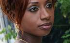 Photo : Maty Trois Pommes en mode portrait