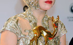 Lady Gaga poursuivie en justice par son assistante