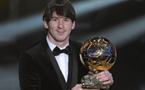 Le Barcelonais Lionel Messi remporte le Ballon d'Or 2011