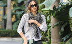 Shopping mode – Jessica Alba