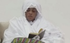 VIDEO- Des talibés de Sokhna Aïda Diallo, épouse du défunt guide des Thiantacones, scandent à tue-tête : « Sunu serigne djiguène la, mo li nexul »