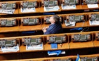 Les députés ukrainiens votent la levée de leur immunité parlementaire