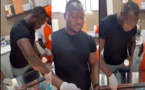VIDEO - Ouverture MAMMAMIA Chez Katia, Modou Lô (Le roi des arènes) sert les clients