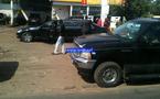 [Photos ] Abdoulaye Wade achète de l'essence à la station