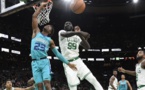 VIDEO - La foule de Boston en délire pour Tacko Fall