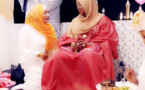 VIDEO - Magal Touba: Bébé Bass, la femme de Pape Diouf en toute complicité avec Sokhna Baly Mountakha