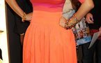 Nicky Minaj n'a pas peur de mixer les couleurs flashys ! Vous aimez ?
