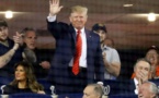 Donald Trump hué pendant un match de baseball des World Series