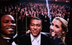 Ballon d’Or: Drogba prend un selfie avec Mbappé pour payer une «dette» vieille de 10 ans