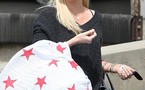 Photo : Charlize Theron en balade avec son fiston