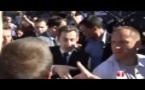 [VIDEO]:Insulté en public, Sarkozy répond "merci"