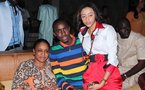 Waly Seck, sa maman et son épouse