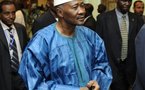 Dakar annonce des discussions pour un exil du président "ATT"
