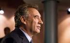 Bayrou prend clairement ses distances avec Sarkozy