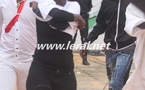 Ndèye Gueye se déshabille dans l'aréne