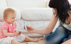 Faut-il forcément jouer avec son bébé ?