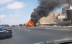 KAWTEF A L'AIDB - UNE VOITURE EXPLOSE DEVANT L'AÉROPORT (VIDEO)