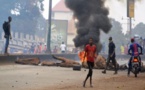 Guinée : Deux commissariats de police incendiés par des manifestants