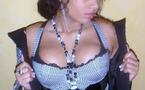 La bombe Betty Fall et sa poitrine, son arme fatale