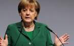 Merkel suggère un référendum sur l'euro aux Grecs