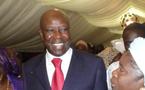 Serigne Mansour Sy Djamil en mode costume cravate