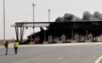 Autoroute à péage: Un camion prend feu et le poste de péage calciné