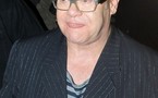 Elton John hospitalisé
