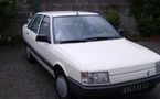 Photo: Voici la voiture de Macky en 2000