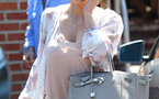 Kim Kardashian crie au scandale !