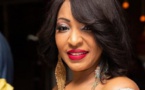 Viviane Chidid tresse des lauriers à Bouba Ndour