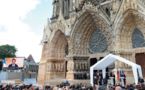 Hollande et Merkel en amis à Reims