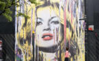 Kate Moss a la grosse tête