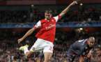 Arsenal : Chamakh milite pour le départ de Van Persie