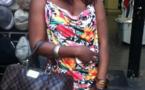 La charmante Ndeye Dione en mode shopping